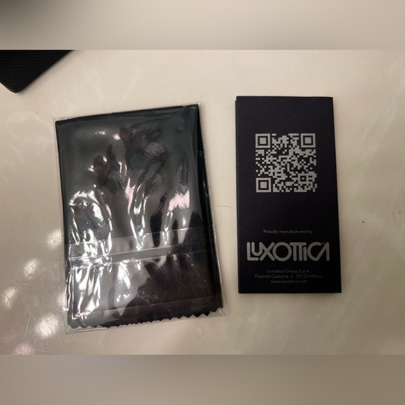 PRADA SPR 10V TORTOISE AUTHENTIC SUNGLASSES New in Box - Picture 4 of 10